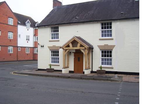 hotel Bridge House