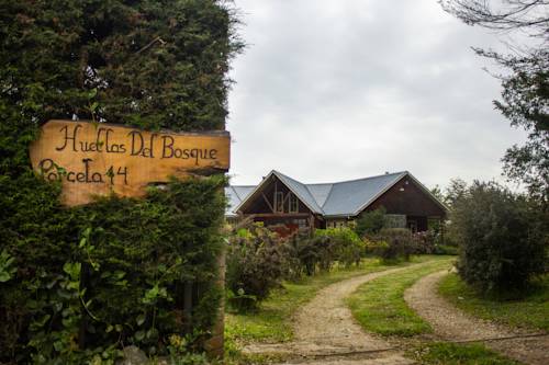 hotel Ecohostal Huellas del Bosque