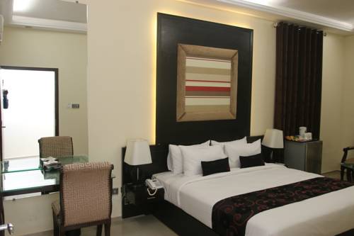 hotel Grand Enclave