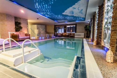 hotel Airport View Hotel and Secret Spa