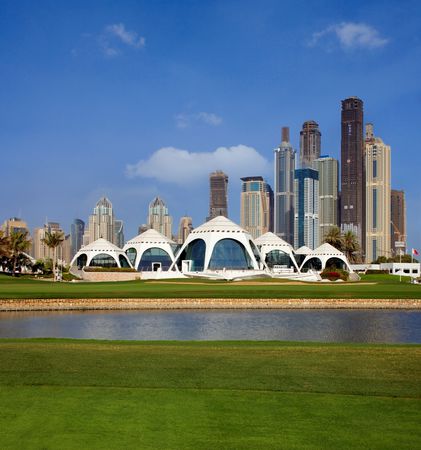 Golf post media