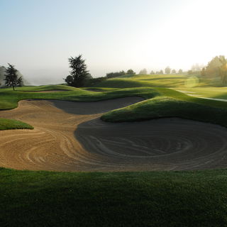 Kikuoka golf and country club cover picture