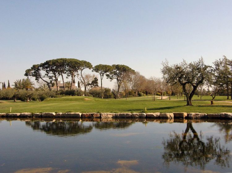 Infinitum Golf Lakes All Square Golf