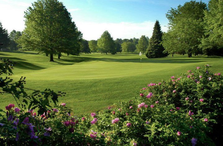 Willow Creek Golf Course cover picture
