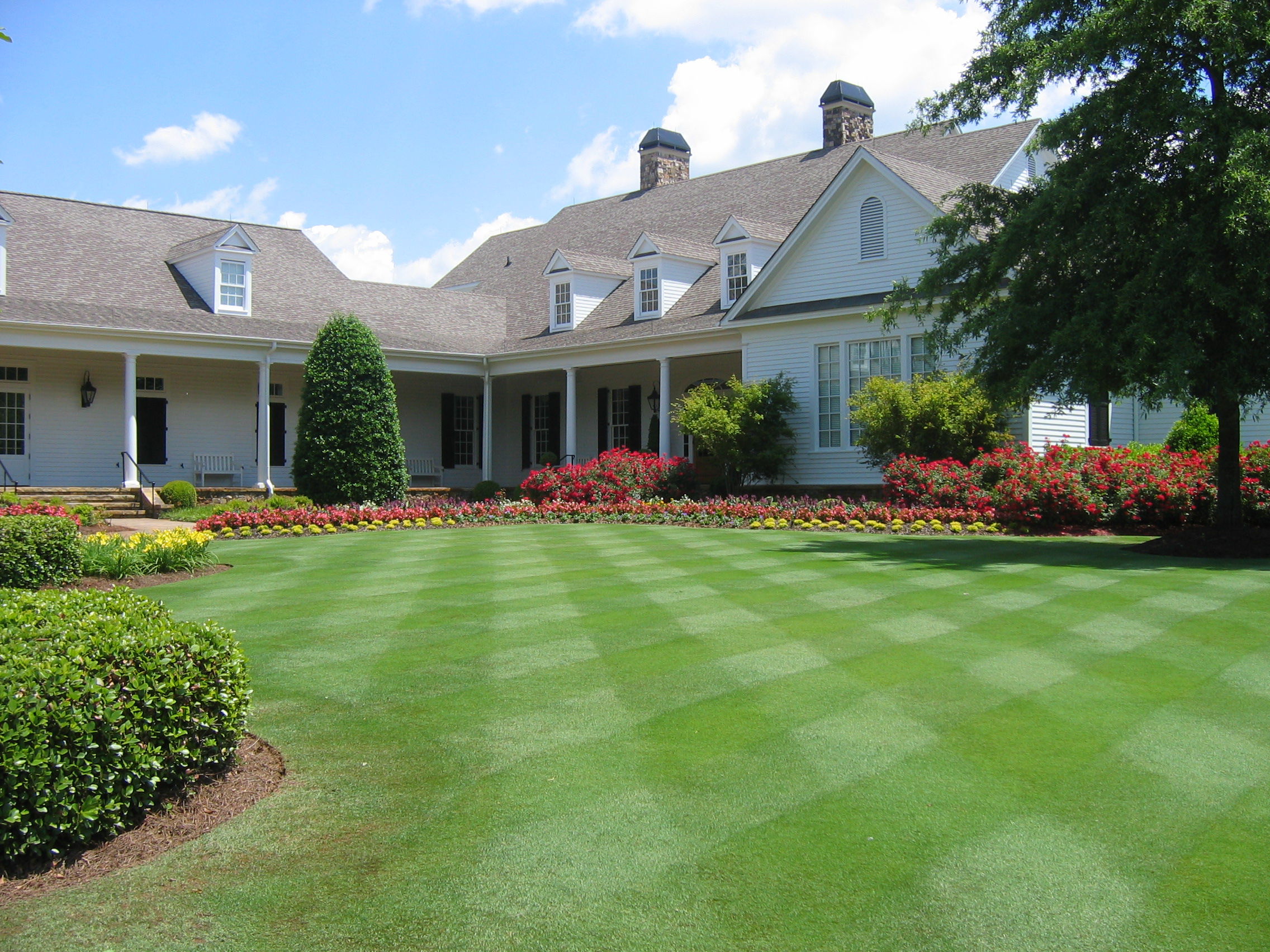 Hawks Ridge Golf Club cover picture