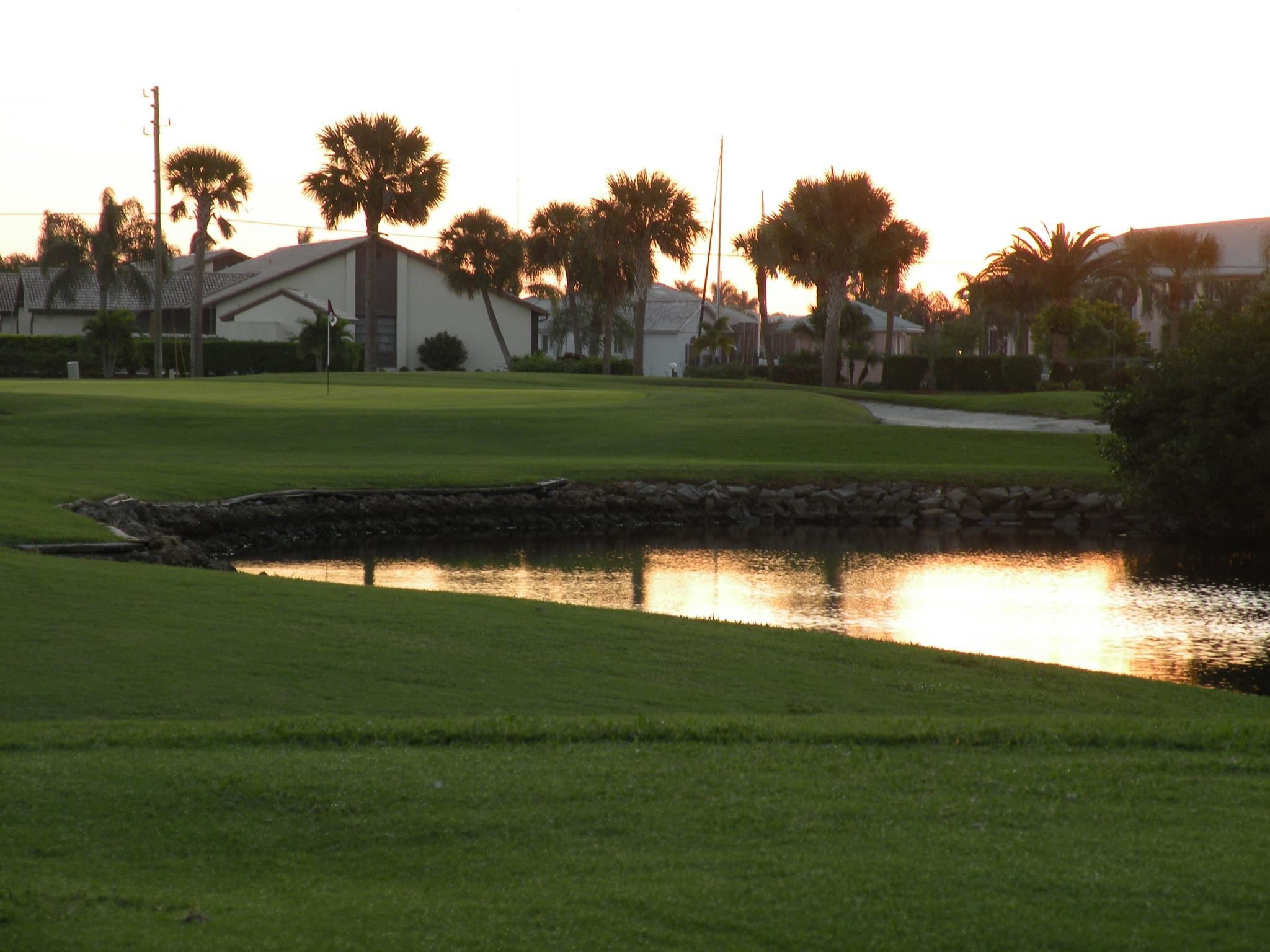 Saint Andrews South Golf Club cover picture