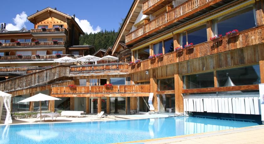 Coupe Hostellerie du Pas de l'Ours et Pierre Robyr Cover