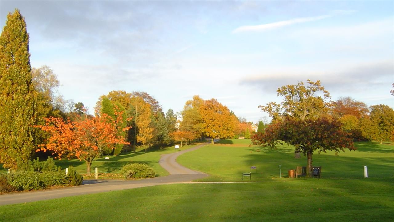 Hale Golf Club cover picture
