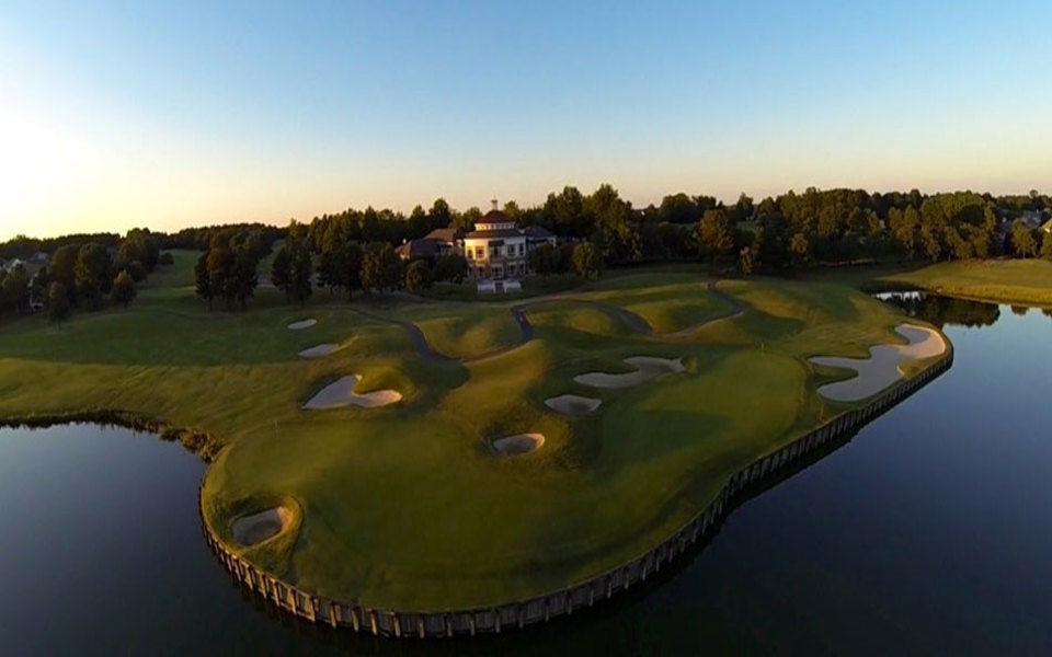 Dominion Club, The cover picture
