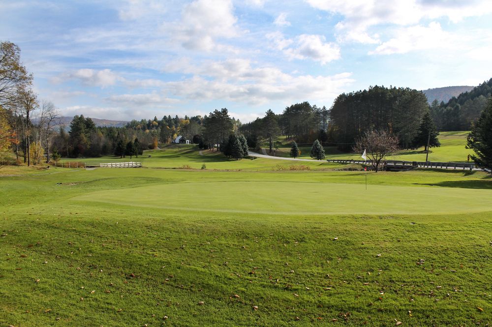 northfield country club nearby