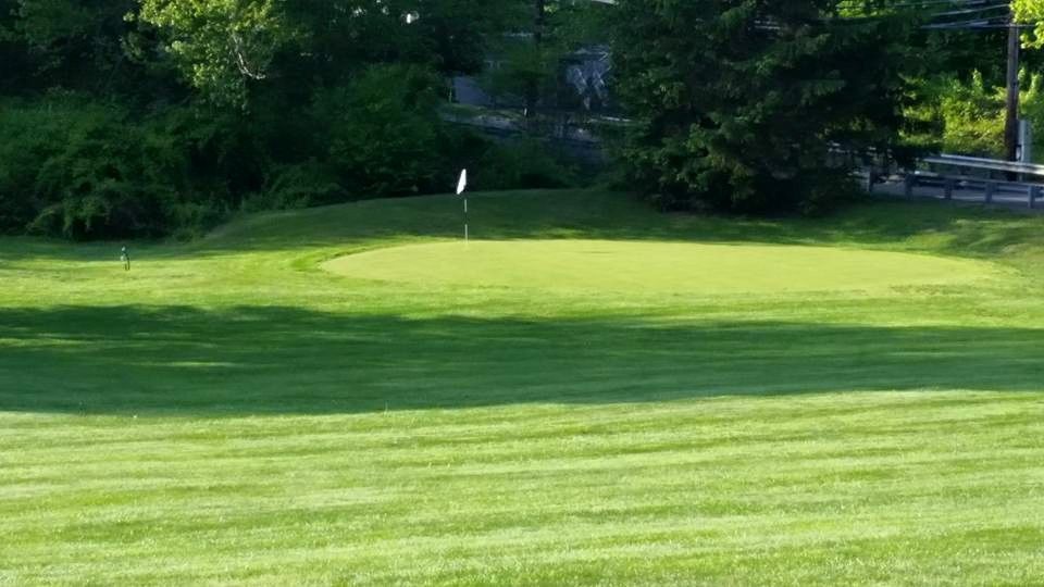 Twin Lakes Golf Course cover picture