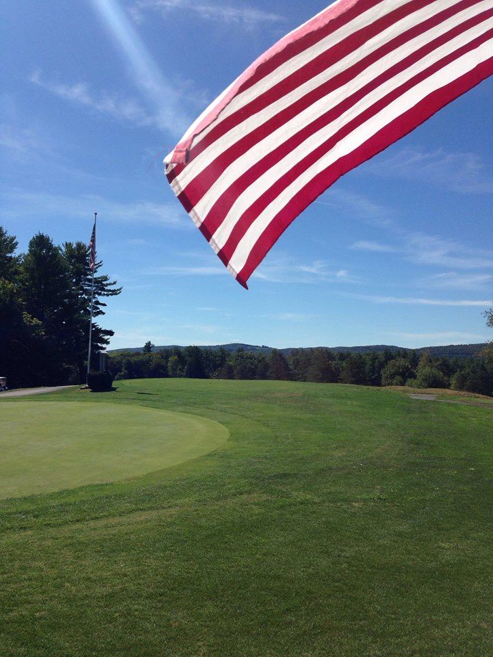 Country Club of Greenfield, The cover picture