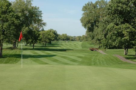 Brookview Golf Course cover picture