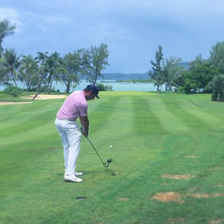 Ile aux cerfs golf club julien tizot checkin picture