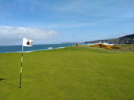 Royal portrush golf club dunluce course julien tizot checkin picture