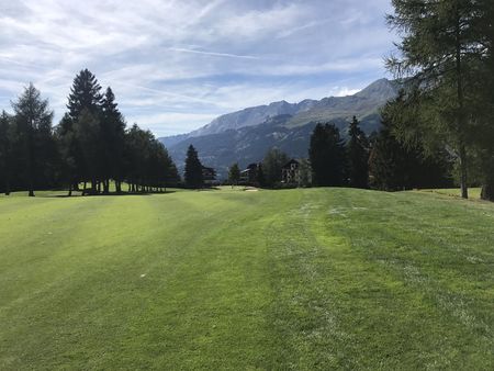 Golf club crans sur sierre ricardo melo gouveia checkin picture