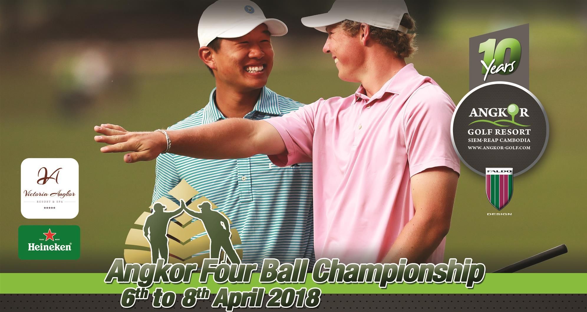 Golf post media