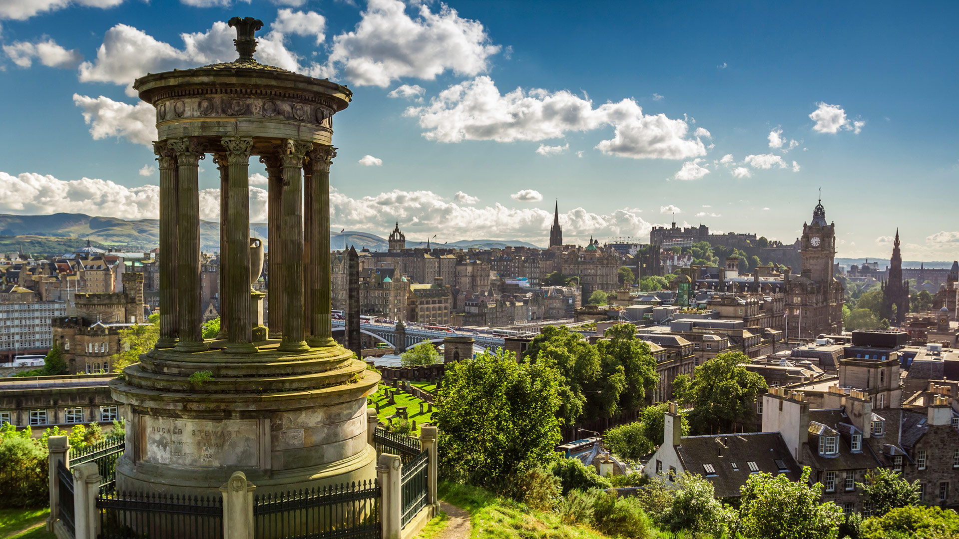 Edinburgh, Scotland} Cover Picture