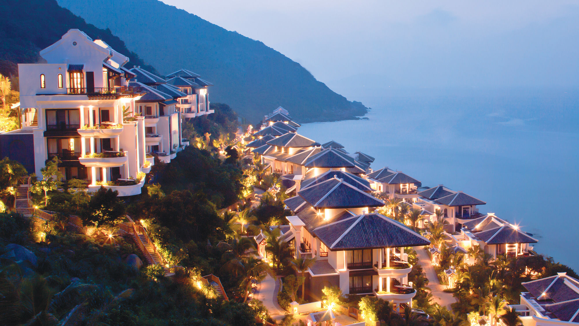 Da Nang, Vietnam} Cover Picture