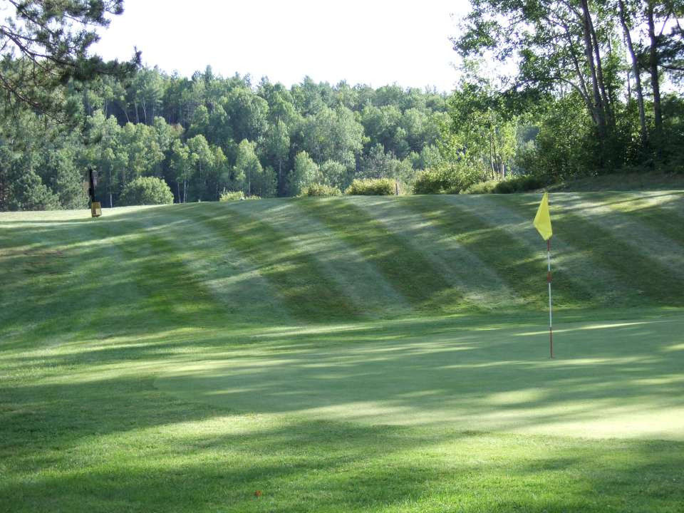 Barry's Bay Golf Club cover picture