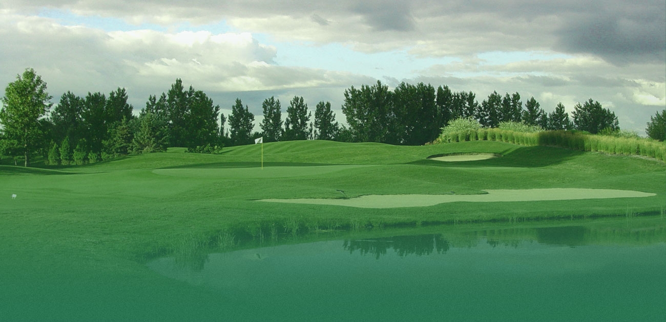 Golf La Prairie, La Prairie, Quebec Golf course information and reviews.