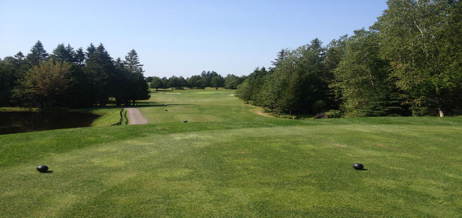 Hampton Golf and Country Club cover picture