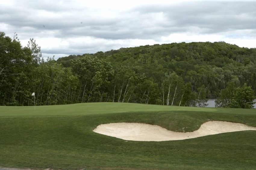 Stone Ridge at Elliot Lake cover picture