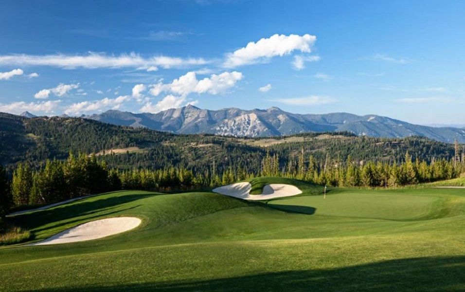 Yellowstone Golf Club cover picture