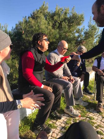 Golf post media
