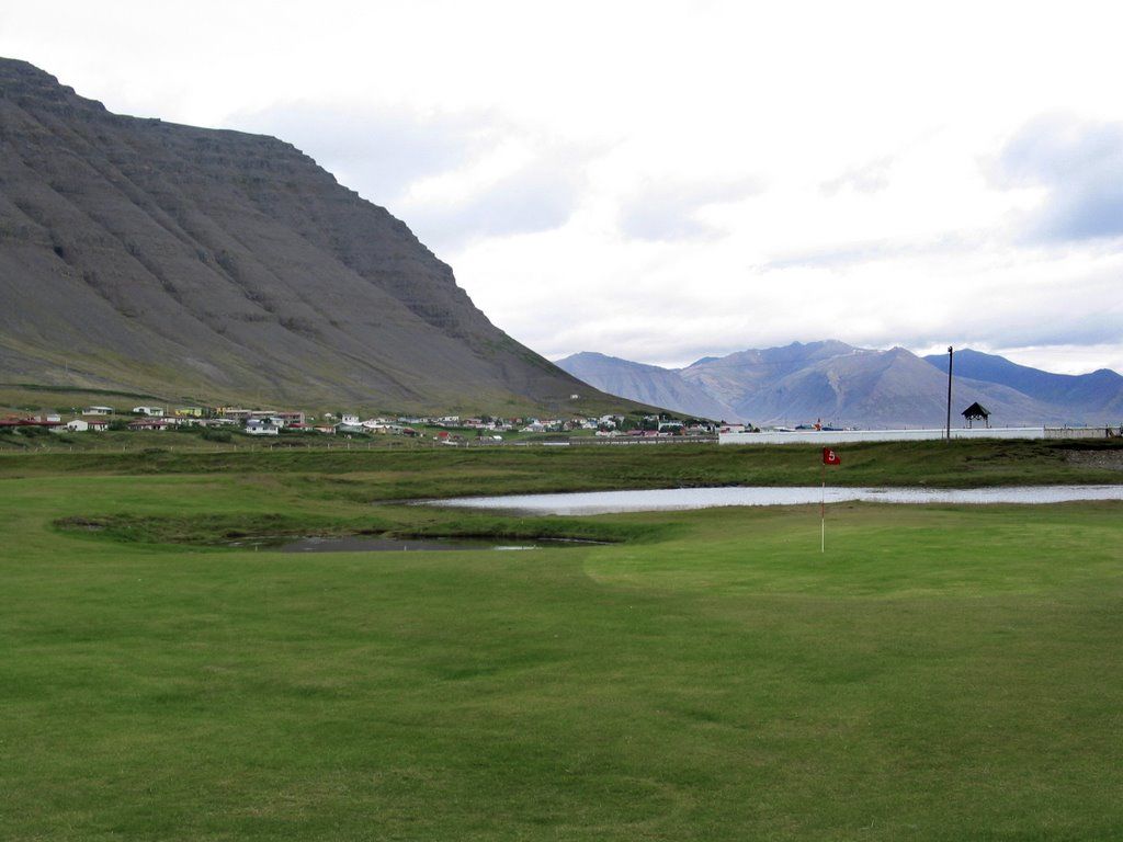 Bildudalur Golf Course cover picture