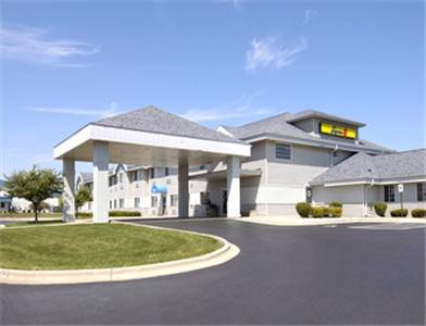 Super 8 Verona/Madison cover picture