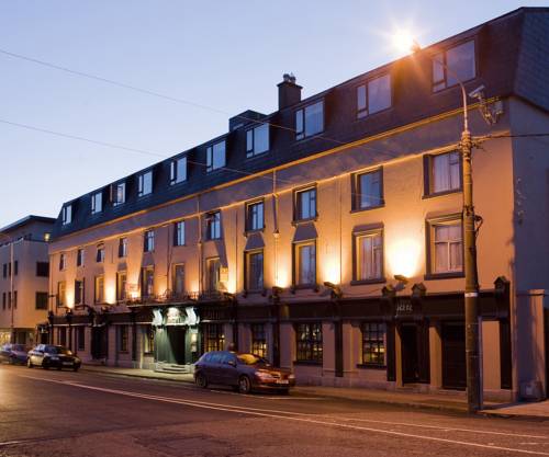 Lawlors Hotel cover picture