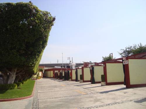 Hotel del Valle Cover Picture