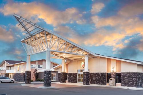 Super 8 Wetaskiwin Cover Picture