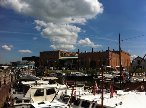 Het Turfschip Etten-Leur cover picture