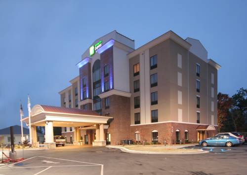Holiday Inn Express Hotel & Suites Hope Mills-Fayetteville Airport cover picture