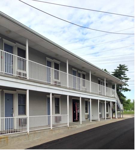 Travelers Suites cover picture