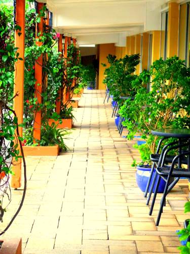 Arkana Motel cover picture