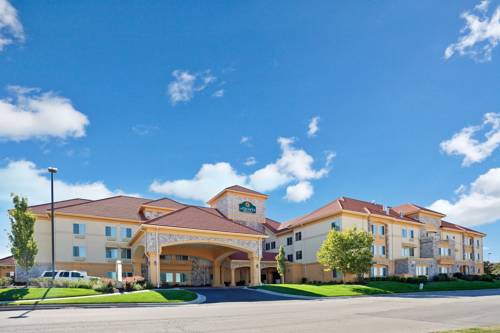 La Quinta Inn & Suites Olathe cover picture