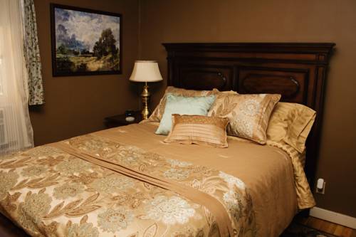 Silver Heart Inn Bed and Breakfast cover picture