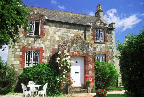 Spire Cottage cover picture