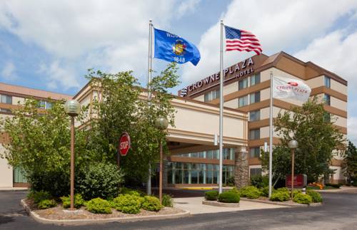 Crowne Plaza Hotel Madison cover picture