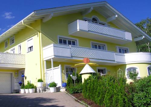 Haus Sonnenhang cover picture