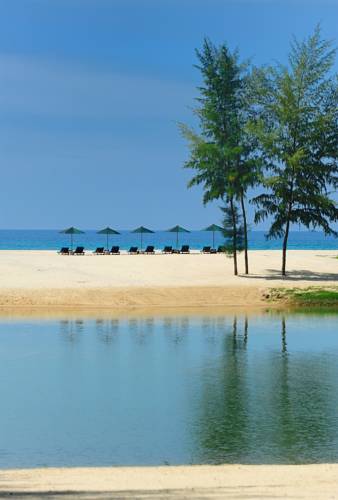 Wanakarn Beach Resort & Spa cover picture