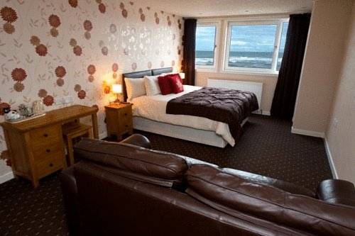 The Royal Hotel - Number 44 cover picture