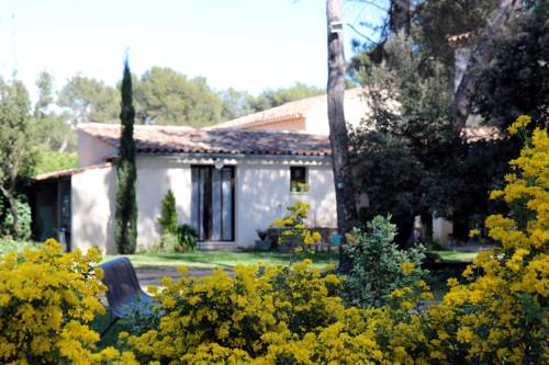 Le Domaine de l'Arbois cover picture
