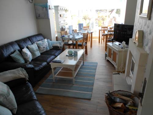 Downsfield Bed and Breakfast cover picture