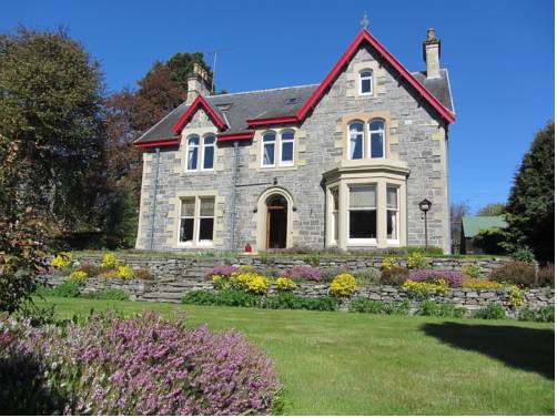 RossMor Bed & Breakfast cover picture