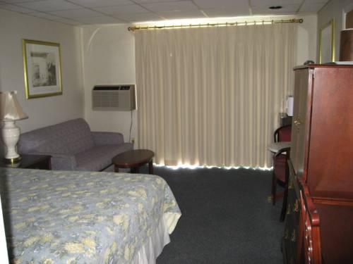 Sea Whale Motel cover picture