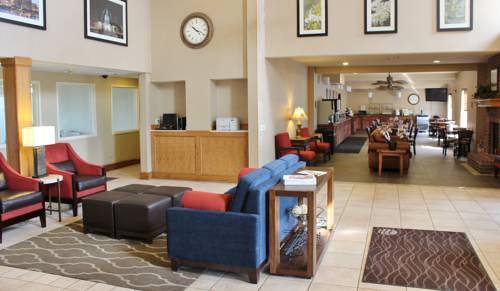 Comfort Inn & Suites - Chesterfield cover picture